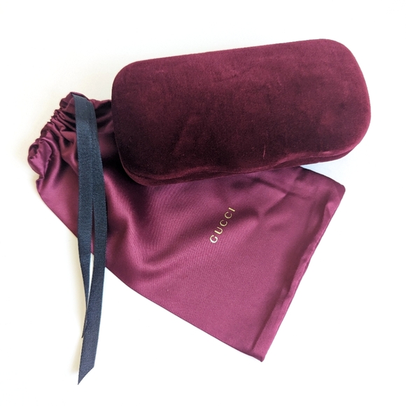 GUCCI Velvet Sunglass Eyeglass Case & Dust Bag Pouch 💕 Like new - Picture 1 of 3